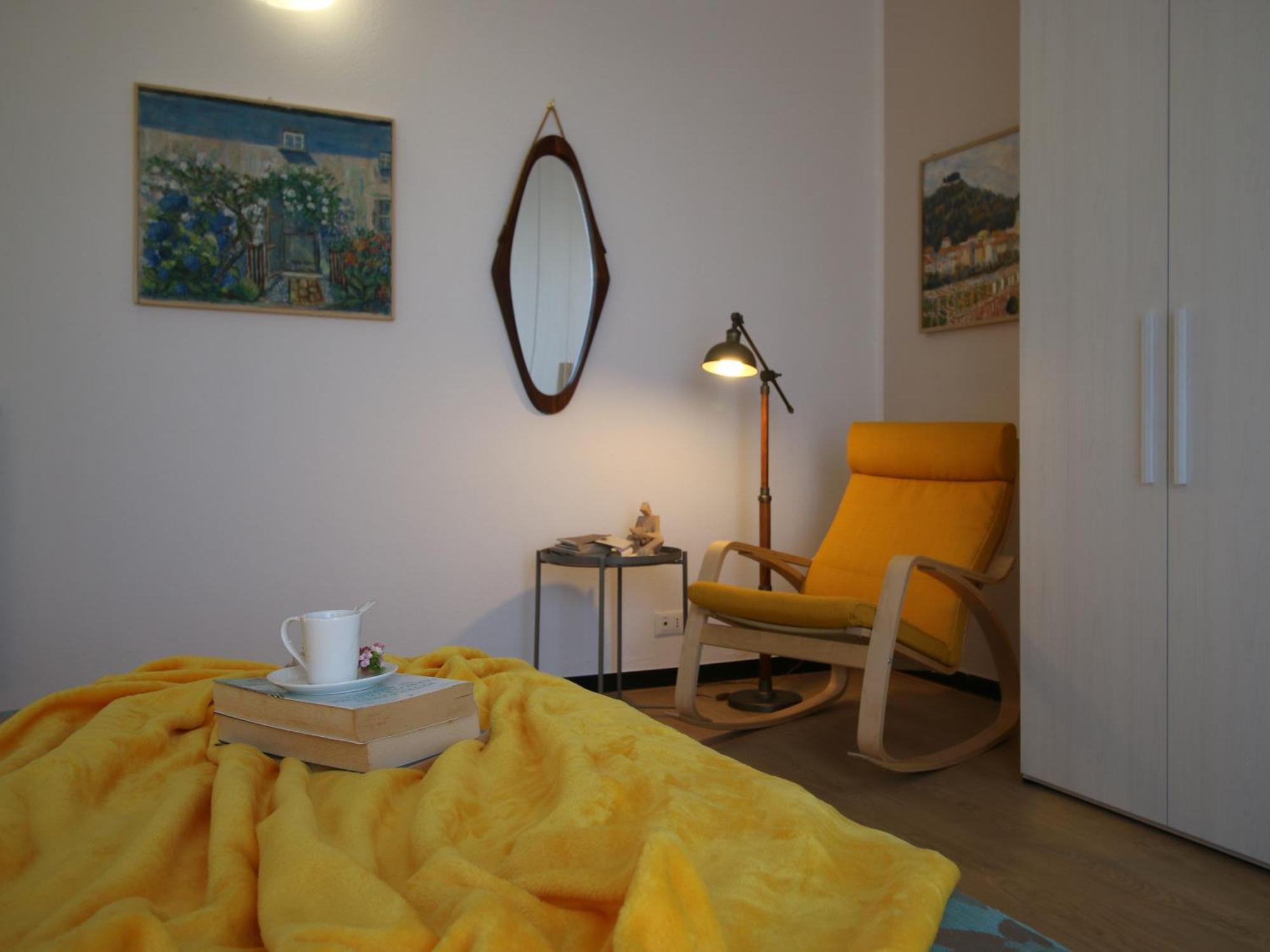 Апартаменты Il Mare In Piazza Альбисола-Супериоре Экстерьер фото